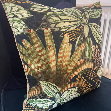 Magori leaf print cushion