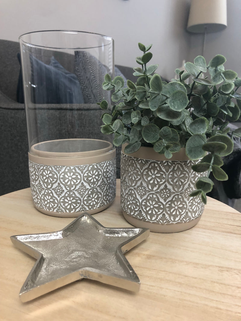 Silver aluminium metal star dish 2 sizes