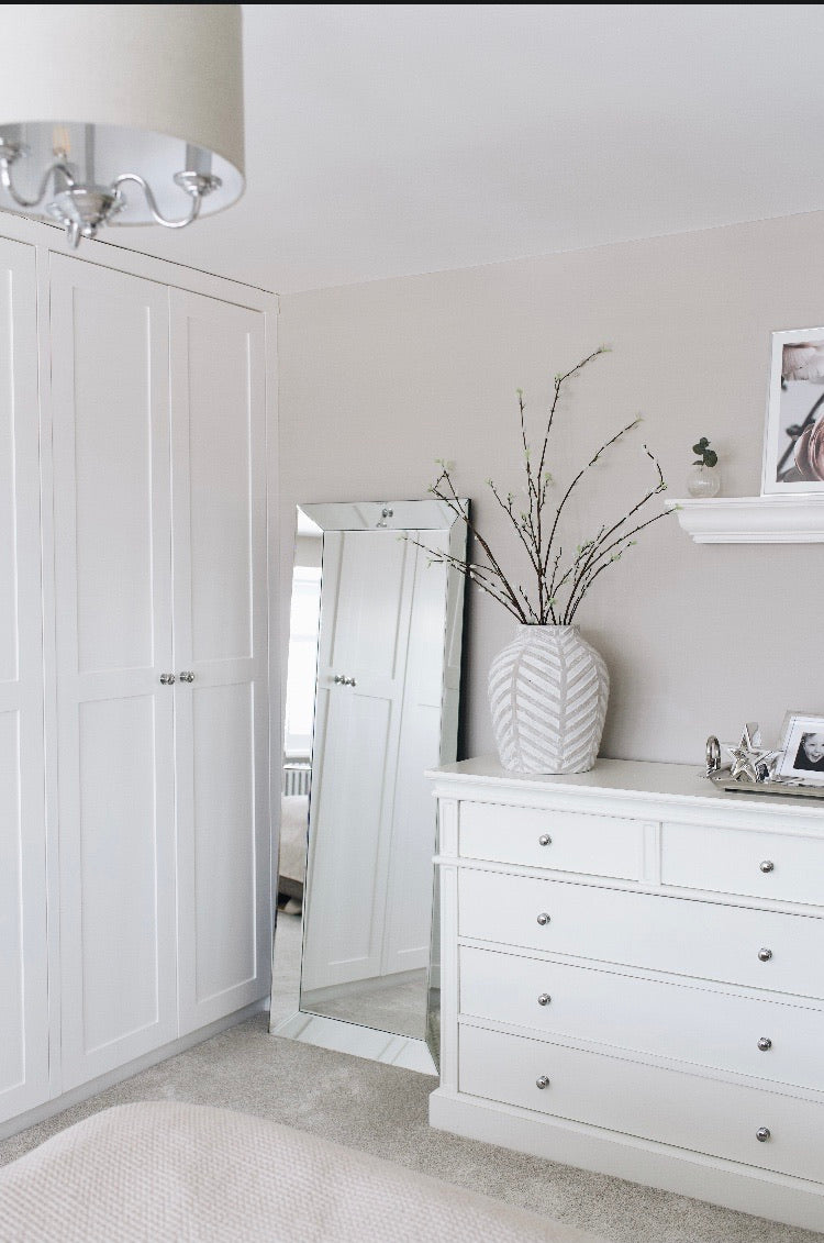 Bloomville large chevron stone rustic vase