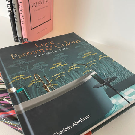 Love, pattern and colour book