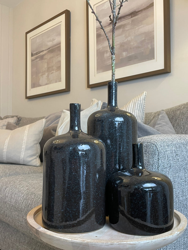 Large Black speckled Vormark bottle vase