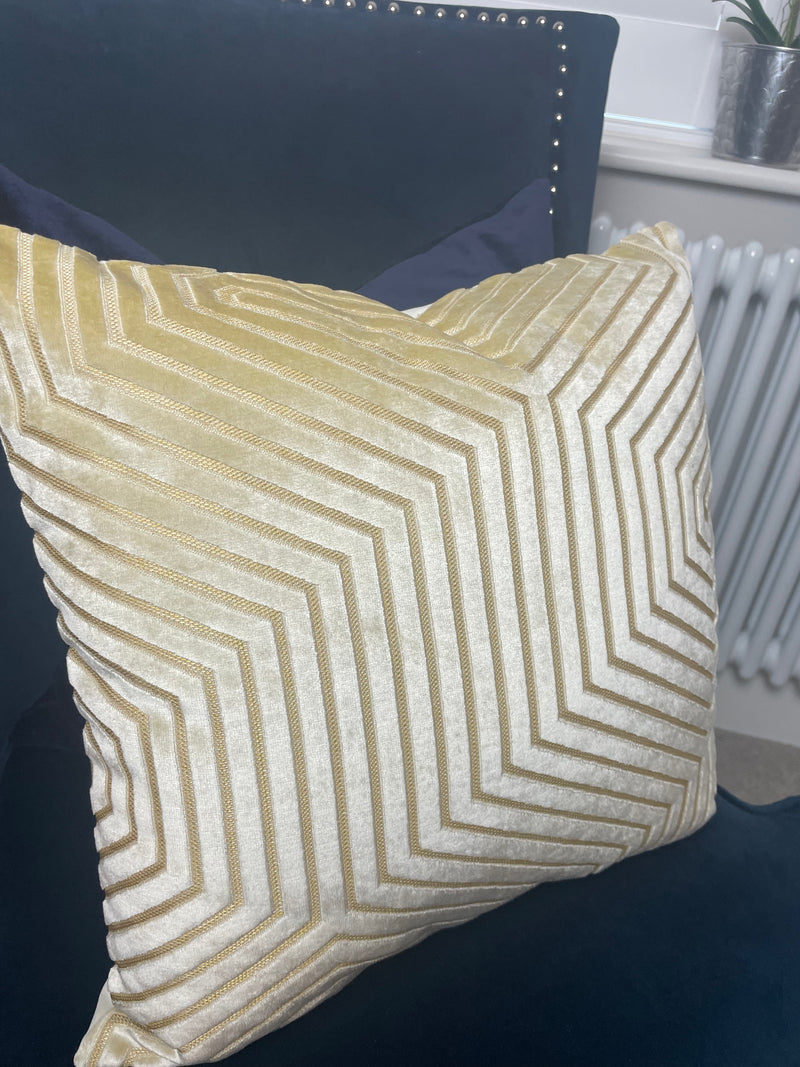 Evoke Cut Ivory Velvet Cushion