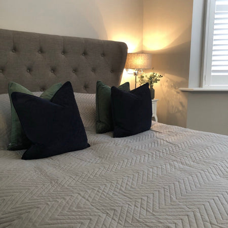 Light grey quilted bedspread throw king double 230cm by 200cm