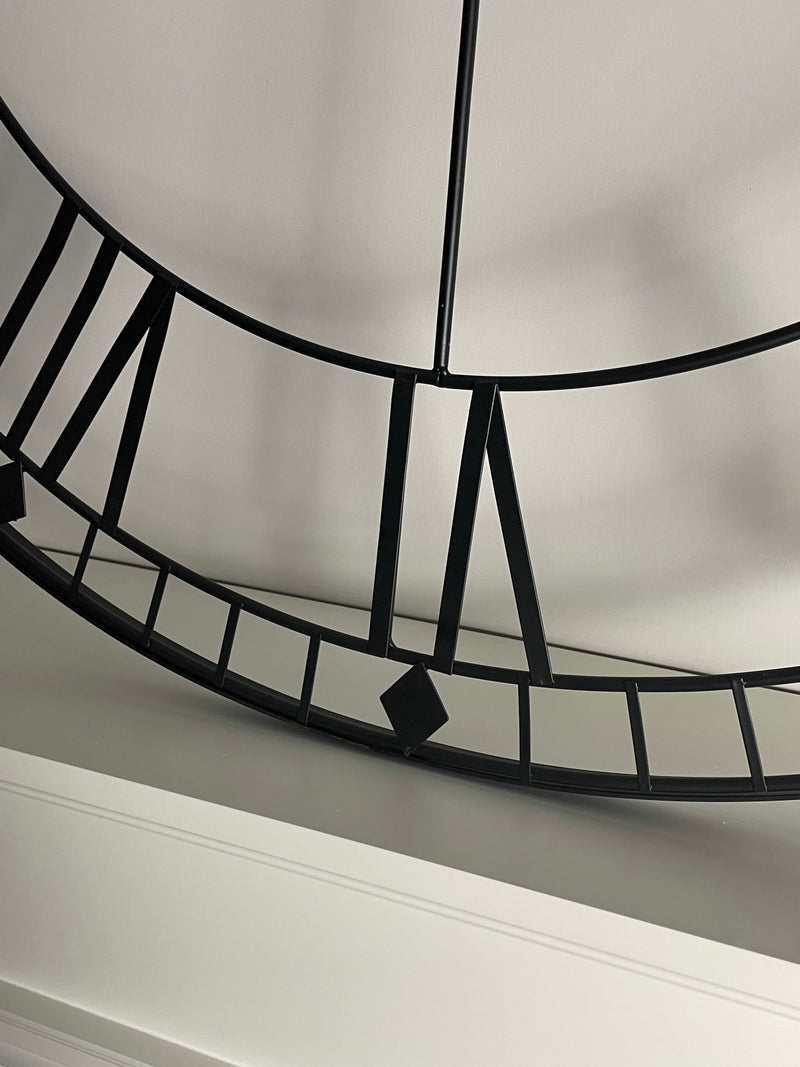Huge black skeleton metal clock 88cm and 60cm